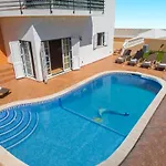 Villa Saona - Com Bbq E Piscina Aquecivel Em Albufeira