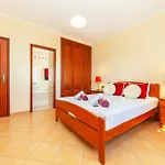 度假居 Villa Saona - Com Bbq E Piscina Aquecivel Em Albufeira
