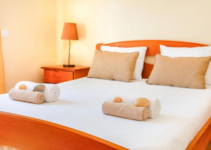 Дом отдыха Saona By Algarve Vacation Албуфейра